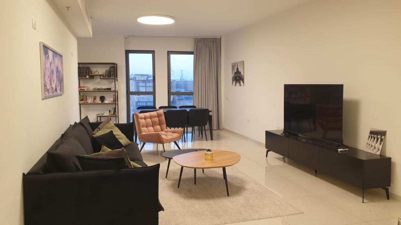 Appartment City Center - J Tower Jerusalem Exterior photo