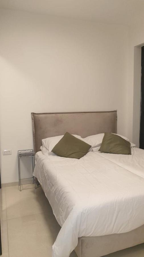Appartment City Center - J Tower Jerusalem Exterior photo